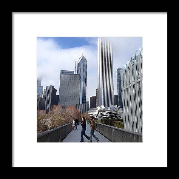 Chicago Framed Print featuring the photograph Nichols Bridgeway To Art Institute - by Duke Estate