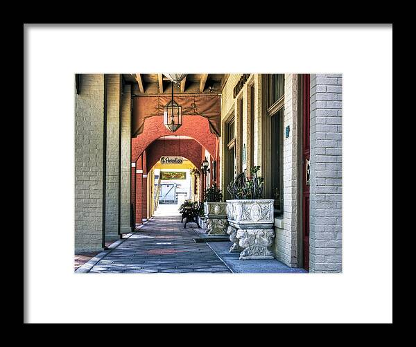 Paradise At Framed Print featuring the photograph Paradiso by Kandy Hurley