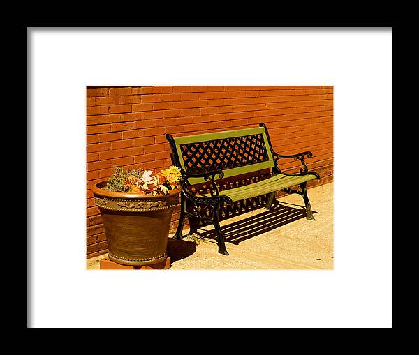 Guthrie Framed Print featuring the photograph Park Bench by Roseann Errigo