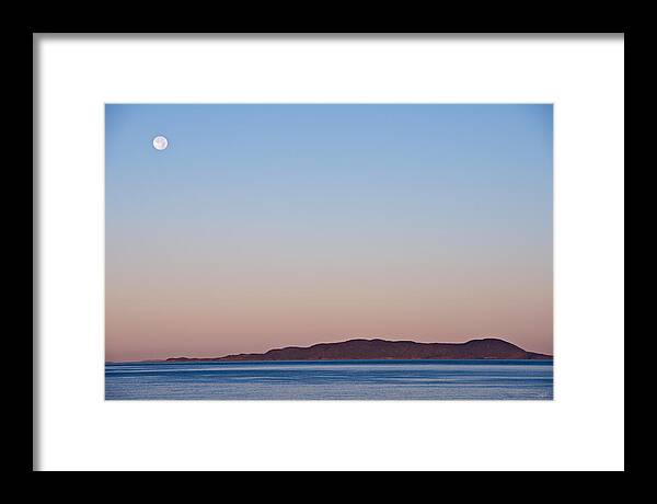 Pic Island Framed Print featuring the photograph Pic Moon by Doug Gibbons