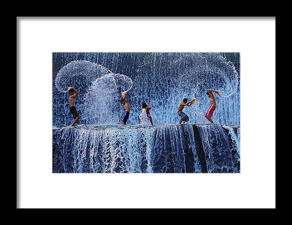 Water Framed Print featuring the photograph Playing With Splash by Angela Muliani Hartojo