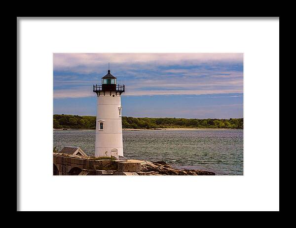 Fort Constitution Framed Print featuring the photograph Portsmouth Harbor Lighthouse by Nancy De Flon