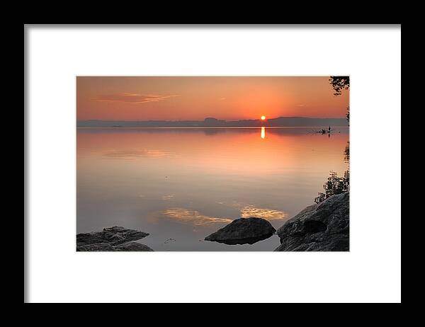 River Framed Print featuring the photograph Potomac Sunrise by Steven Ainsworth