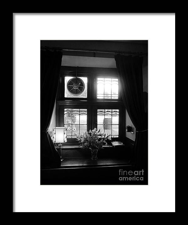  Framed Print featuring the photograph Pub View by Sharron Cuthbertson