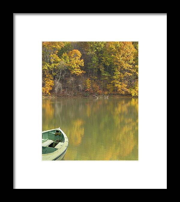 Pond Framed Print featuring the photograph Quiet pond by Carolyn Jacob