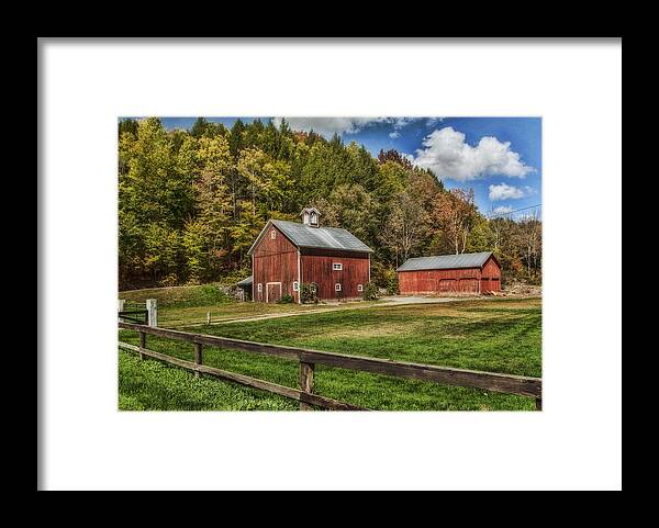 Farm Framed Print featuring the photograph Red Barn Farm by Cathy Kovarik