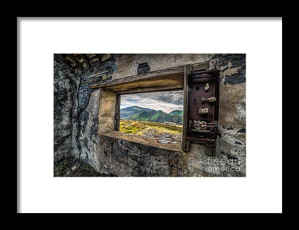 Snowdon Framed Print featuring the photograph Ruin with a View by Adrian Evans