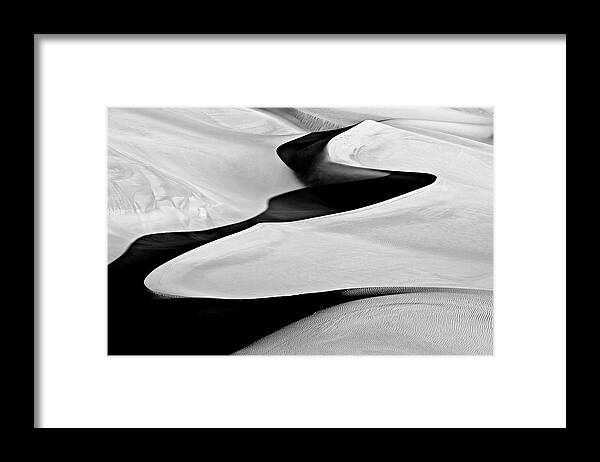 Landscape Framed Print featuring the photograph Sandshape by Mohammadreza Momeni