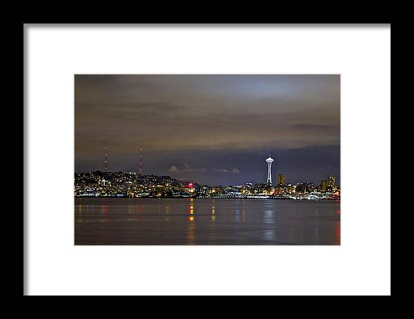 Night Photo Framed Print featuring the photograph Seattle cityscape at night by SC Heffner