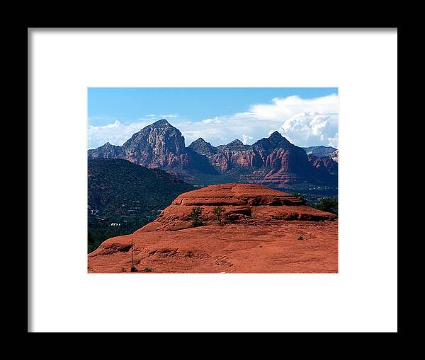 Red Framed Print featuring the photograph Sedona-13 by Dean Ferreira