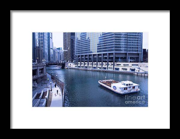 Building Framed Print featuring the photograph Sightseeing by Arlene Carmel