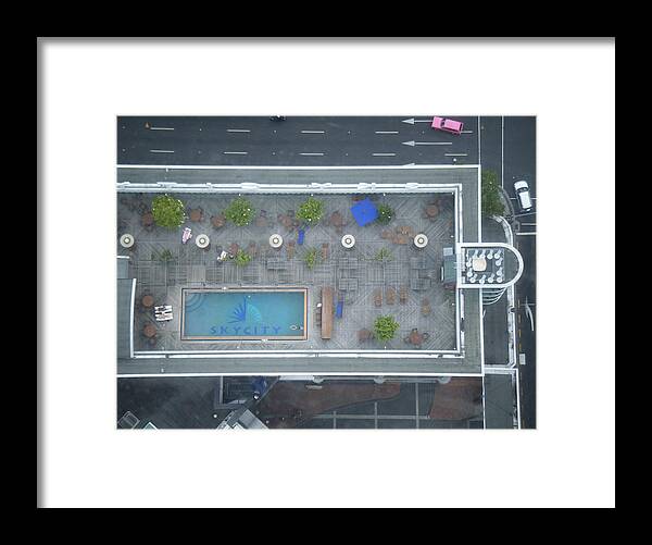 Swimming Pool Framed Print featuring the photograph SKYCITY pool by Ingrid Van Amsterdam
