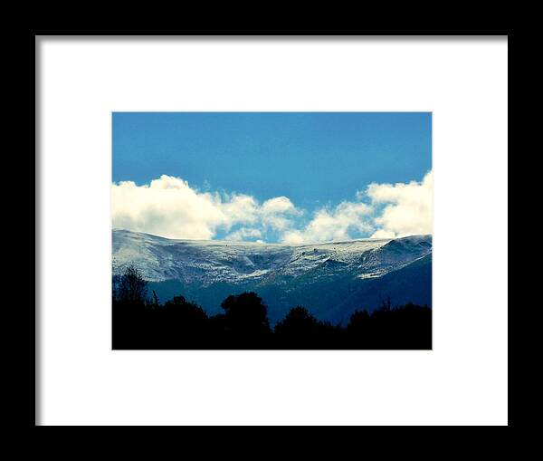 Mountain Framed Print featuring the photograph Snowy Ridge by Rumiana Nikolova