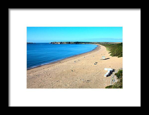 Tenby Framed Print featuring the photograph South Beach by Jeremy Hayden