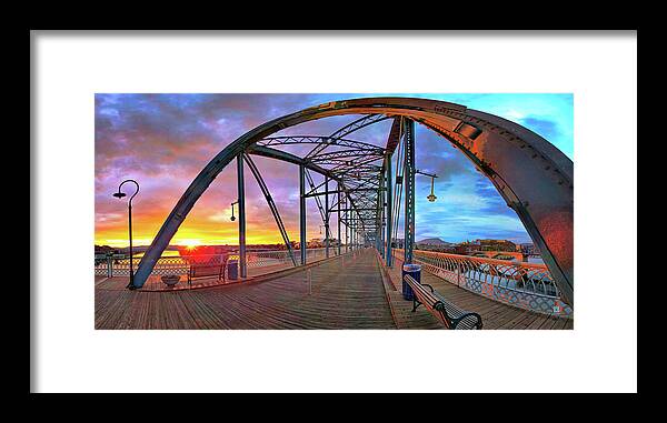 Chattanooga Framed Print featuring the photograph Sunrise As I Walk by Steven Llorca