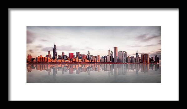 Chicago Framed Print featuring the photograph Sunrise At Chicago by Marcin Kopczynski