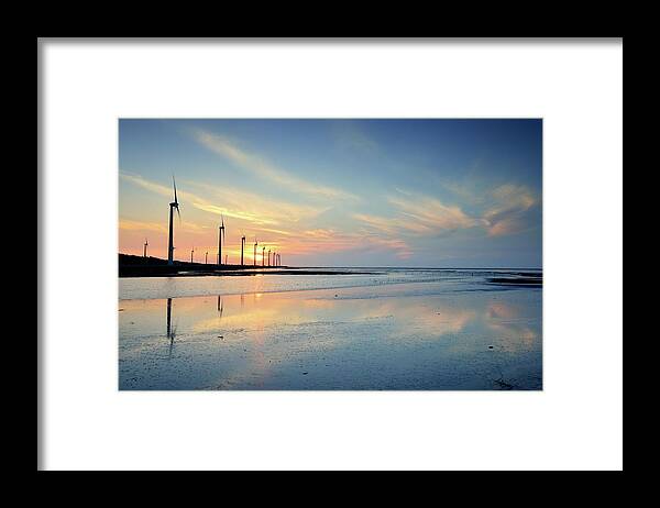 Tranquility Framed Print featuring the photograph Sunset At Kaomei Wetland by Photo By Vincent Ting