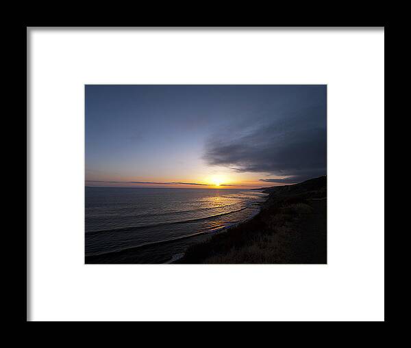 San Pedro Framed Print featuring the photograph Sunset From The Coastal Trails by Joe Schofield