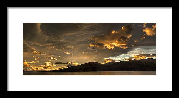Feb0514 Framed Print featuring the photograph Sunset Over Lake Pukaki New Zealand by Colin Monteath