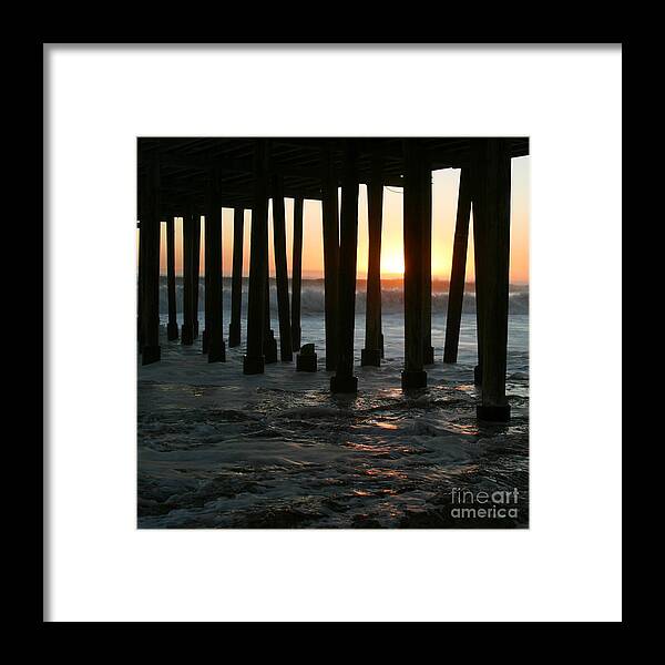 Ventura Framed Print featuring the photograph Sunset Under The Pier by Henrik Lehnerer