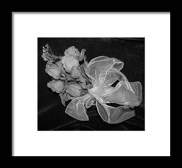 Dried Flowers Framed Print featuring the photograph Sweet Memory by Beth Vincent