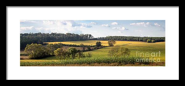 Landscape Framed Print featuring the photograph Tennessee Valley by Todd Blanchard