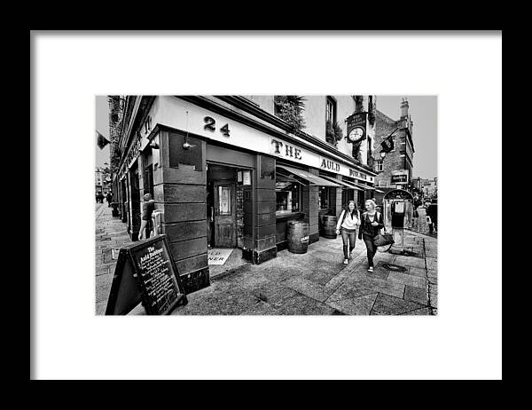 Auld Dubliner Framed Print featuring the photograph The Auld Dubliner by Jim Orr