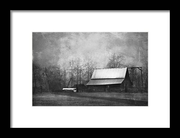 Vintage Framed Print featuring the photograph The Old Barn by Theresa Tahara