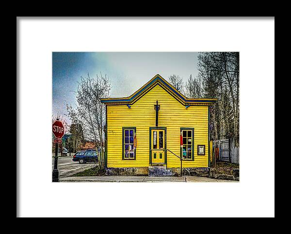 Stores Framed Print featuring the photograph The Yellow Store by Paul Beckelheimer