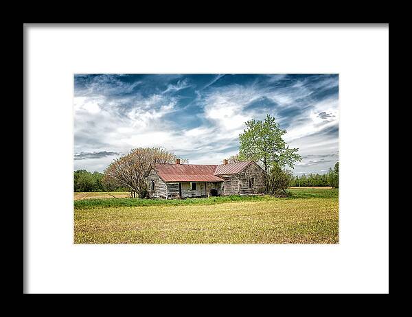 Abandoned Farmhouse Framed Print featuring the photograph This Old House by Victor Culpepper