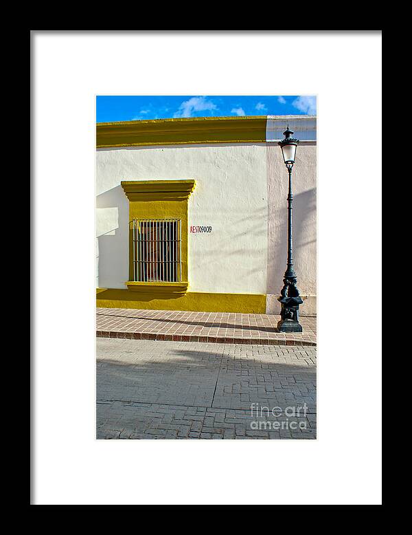 Street Framed Print featuring the photograph Todos Alley by Ryan Burton