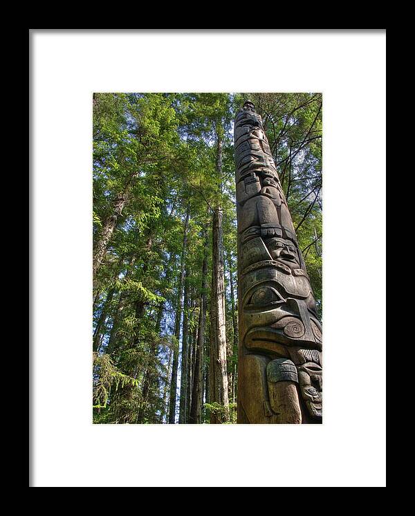 Alaska Framed Print featuring the photograph Totem Pole by David Andersen