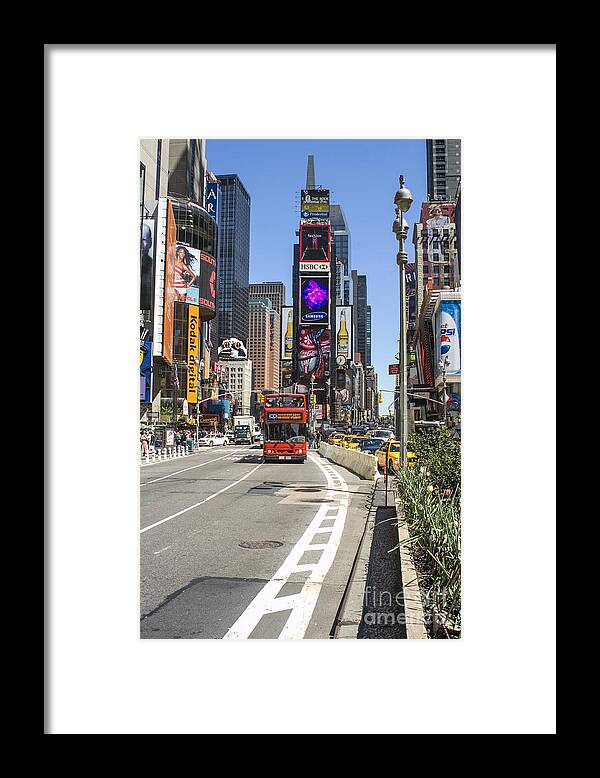 Tourist Attraction Nyc Framed Print featuring the photograph Tourists Attraction by Zbigniew Krol