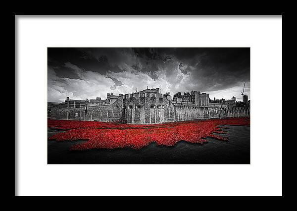 London Framed Print featuring the photograph Tower of London Remembers by Ian Hufton
