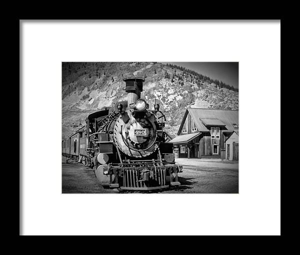Home Framed Print featuring the photograph Train 480 by Richard Gehlbach