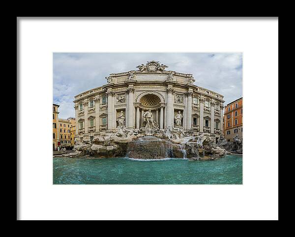 Arch Framed Print featuring the photograph Trevi Fountain In Rome by Daniel Viñé Garcia