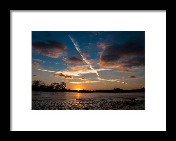 Atchison Ks Framed Print featuring the photograph Warnock Lake Sunset by Mark McDaniel