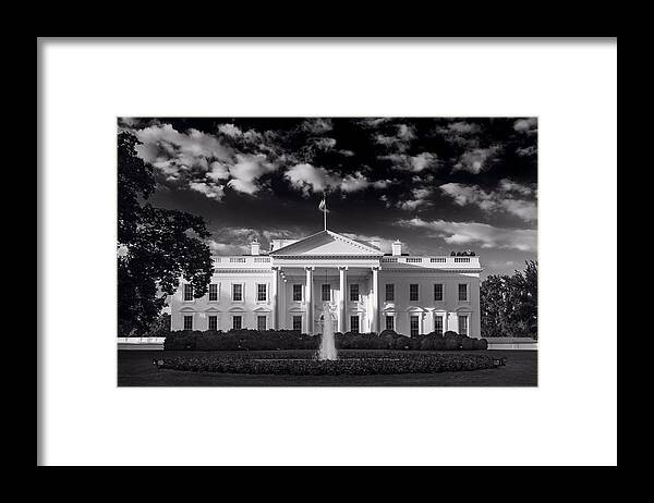 White Framed Print featuring the photograph White House Sunrise B W by Steve Gadomski