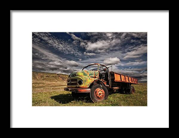Landscape Framed Print featuring the photograph Z 466 by ?orsteinn H. Ingibergsson