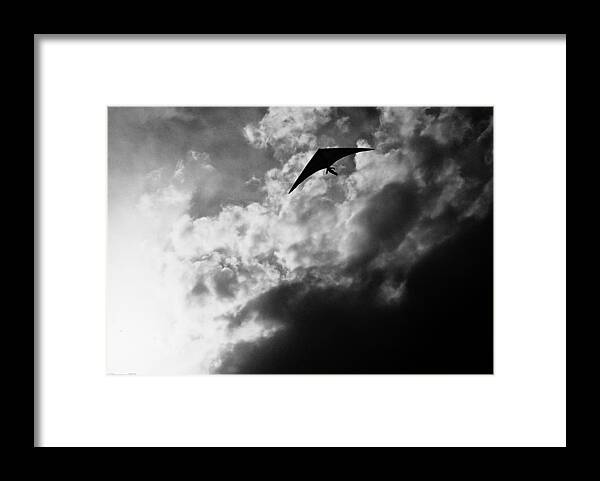 Flying Framed Print featuring the photograph Hang #1 by Michael Nowotny