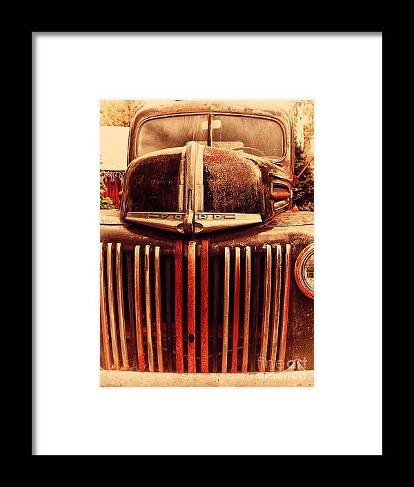 Retro Framed Print featuring the photograph Nostalgic Rusty Old Ford Truck . 7D10281 by Wingsdomain Art and Photography