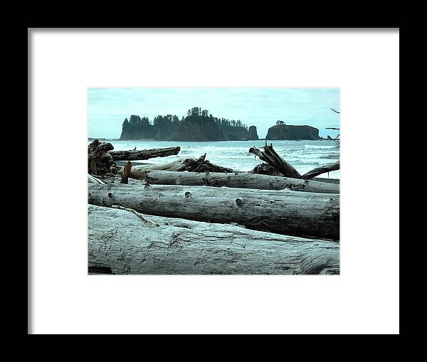 Twilight Framed Print featuring the photograph Rialto Beach La Push by Kelly Manning