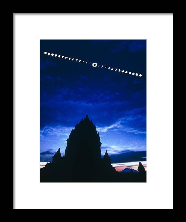 Eclipse Framed Print featuring the photograph Timelapse Image Of A Total Solar Eclipse #5 by Dr Fred Espenak