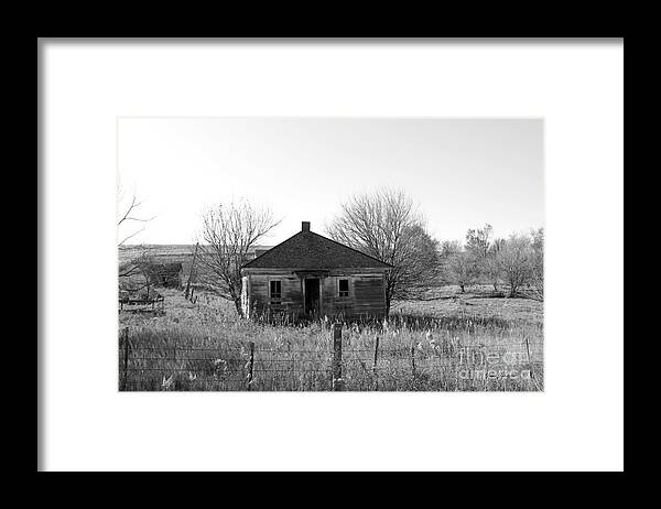 Abandon Homestead House Framed Print featuring the photograph Abandon homestead by Yumi Johnson
