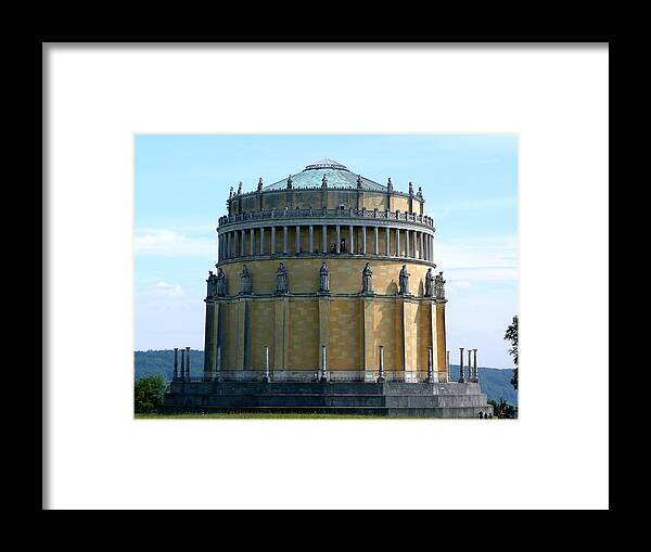Monument Framed Print featuring the photograph Befreiungshalle in Kelheim by Lori Seaman