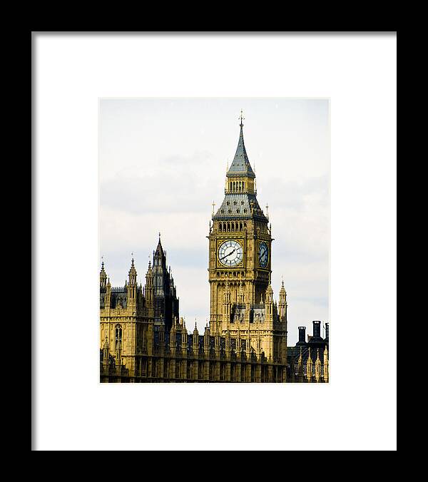 London Framed Print featuring the photograph Big Ben by Mickey Clausen