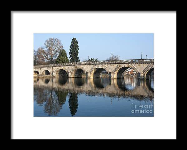 2011 Framed Print featuring the photograph Bridge over the river Thames by Andrew Michael