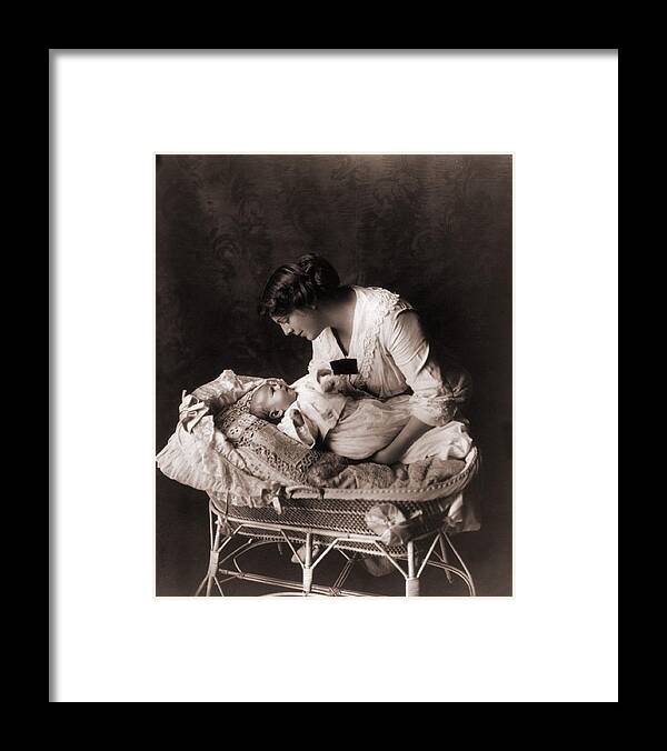 History Framed Print featuring the photograph Ethel Barrymore 1879-1959, Leaning by Everett