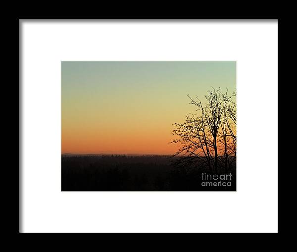 Sunset Framed Print featuring the photograph Fading Day by Gayle Swigart