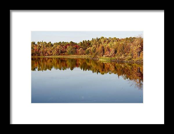 Landscape Framed Print featuring the photograph Fall Tranquility by Shirley Mailloux